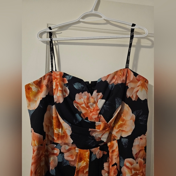 CityChic Formal Strapless Tulip Dress in Floral Print - Size M (18US) - Picture 4 of 6